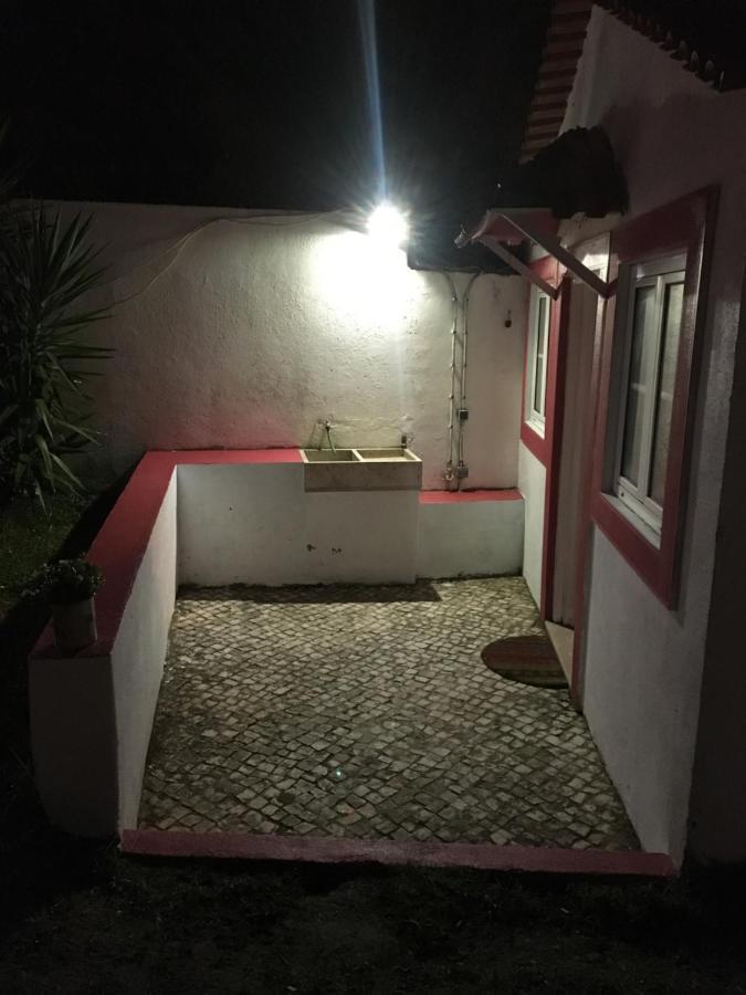 Valejas Lisbon Cozy House W/Garden And Poolヴィラ エクステリア 写真